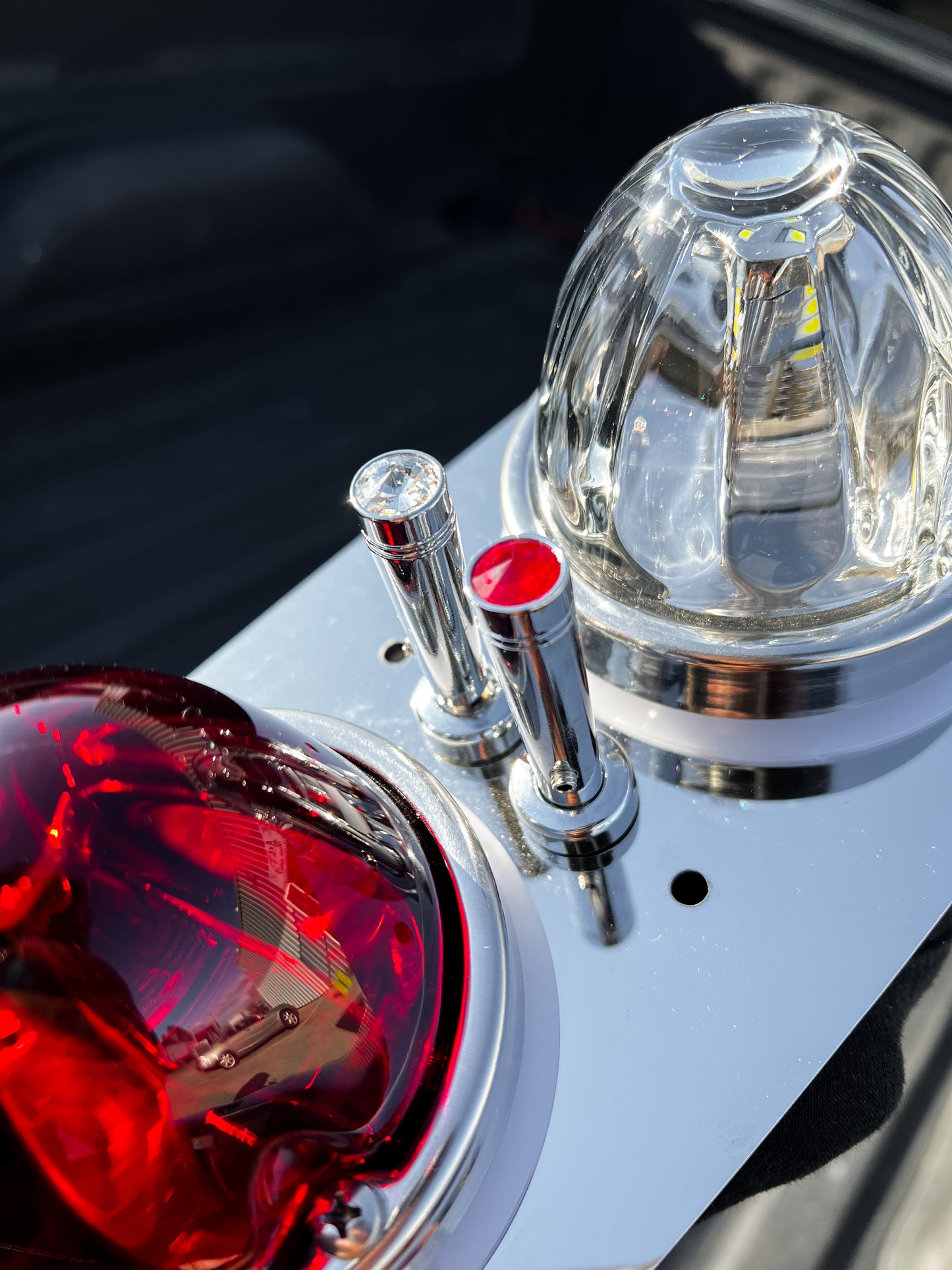 Custom Red/White Interior Dome Lights (389 Peterbilt)